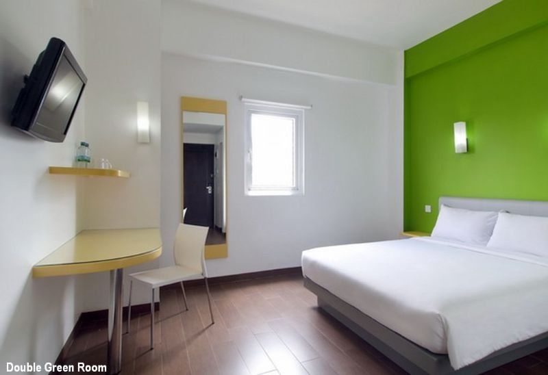 Amaris Hotel Panakkukang Макасар Экстерьер фото